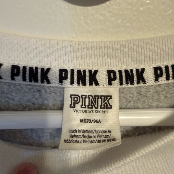 VS PINK VARSITY CHEERLEADER SWEATSHIRT - Picture 5 of 5